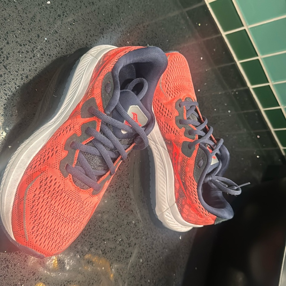 Saucony Formfit Running Shoes